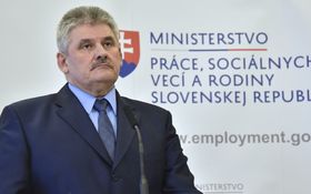 Miera nezamestnanosti na Slovensku v marci klesla na 8,04 %